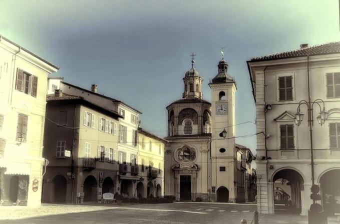 הוילה San Damiano dʼAsti Astixio מראה חיצוני תמונה