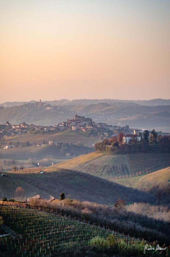 הוילה San Damiano dʼAsti Astixio מראה חיצוני תמונה